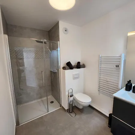 Le Quai Des Bleus 凯恩