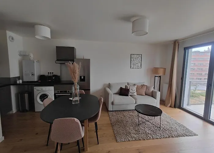 Le Quai Des Bleus Apartment *